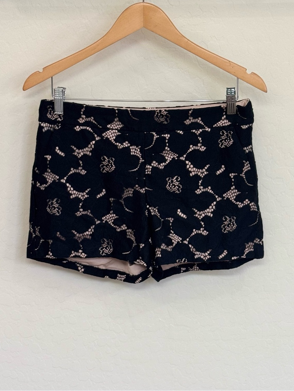 Express Black Floral Lace Dress Cocktail Shorts Nude Underlay Lining Size 8
